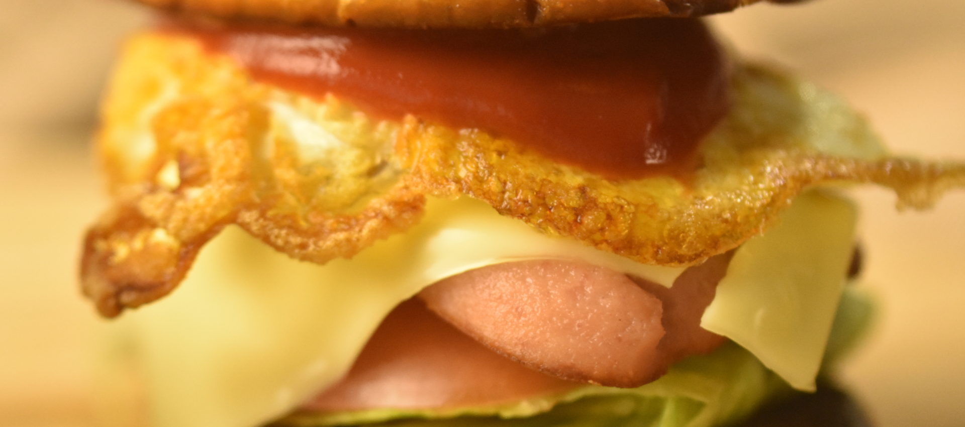 簡単ロールパンバーガー