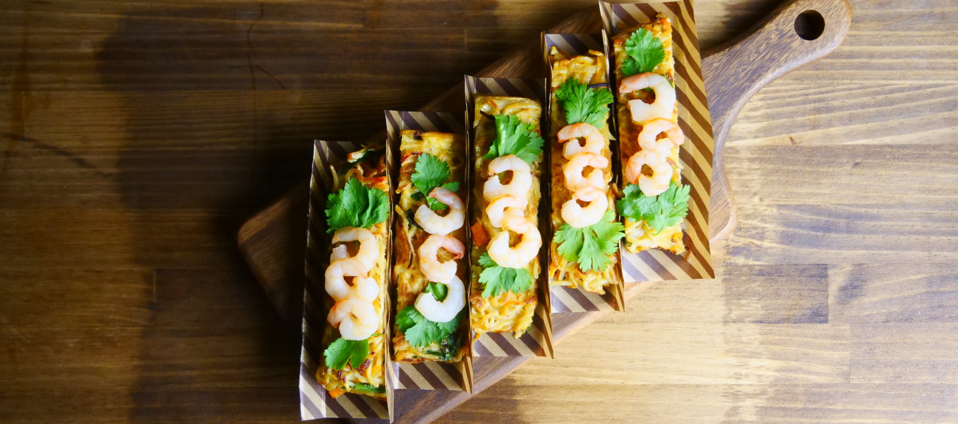 パッタイ風焼きそばのスティックヌードル