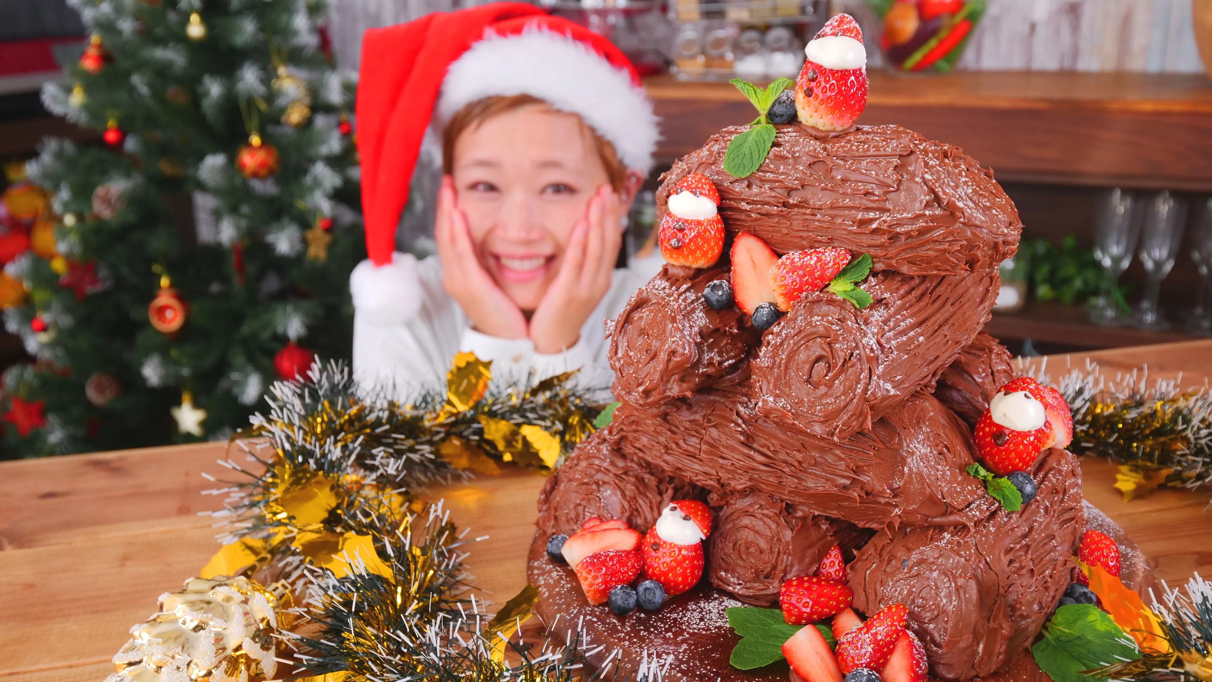 Big ブッシュドノエル 中身はお楽しみ シェアして楽しい 簡単 巨大クリスマスケーキ ロシアン佐藤 Party Kitchen